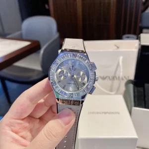 Hublot Big Bang Blu Lunetta Diamantata Orologi Replica Cinturino in Gomma Uomo Movimento Automatico Orologio Clone 1:1