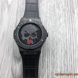 Hublot Classic Fusion Black Diamond Leather Men Automatic Swiss Clone 1:1 Watch