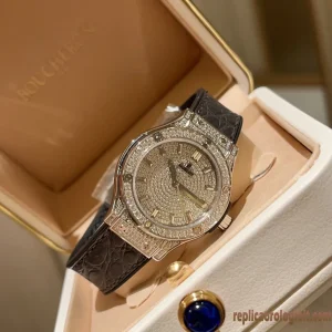 Hublot Classic Fusion Diamanti Cinturino Pelle Donna Movimento Automatico Orologio Clone 1:1