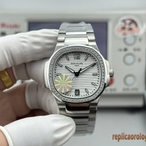 Patek Philippe Nautilus Silver Diamond Women Replica Metal Automatic Swiss Clone 1:1