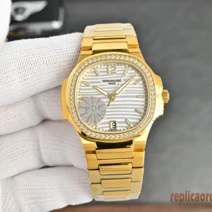 Patek Philippe Twenty4 Nautilus Oro Quadrante Bianco Orologi Replica Bracciale Acciaio 904L Donna Movimento Automatico Orologio Clone 1:1