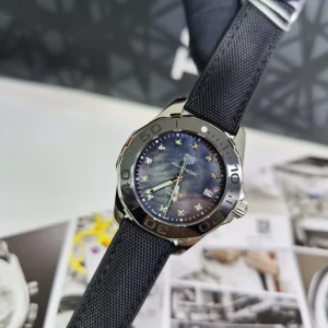 Tag Heuer Aquaracer Blu Lunetta Diamantata Orologi Replica Cinturino Gomma Donna Movimento Automatico Svizzero Orologio Clone 1:1