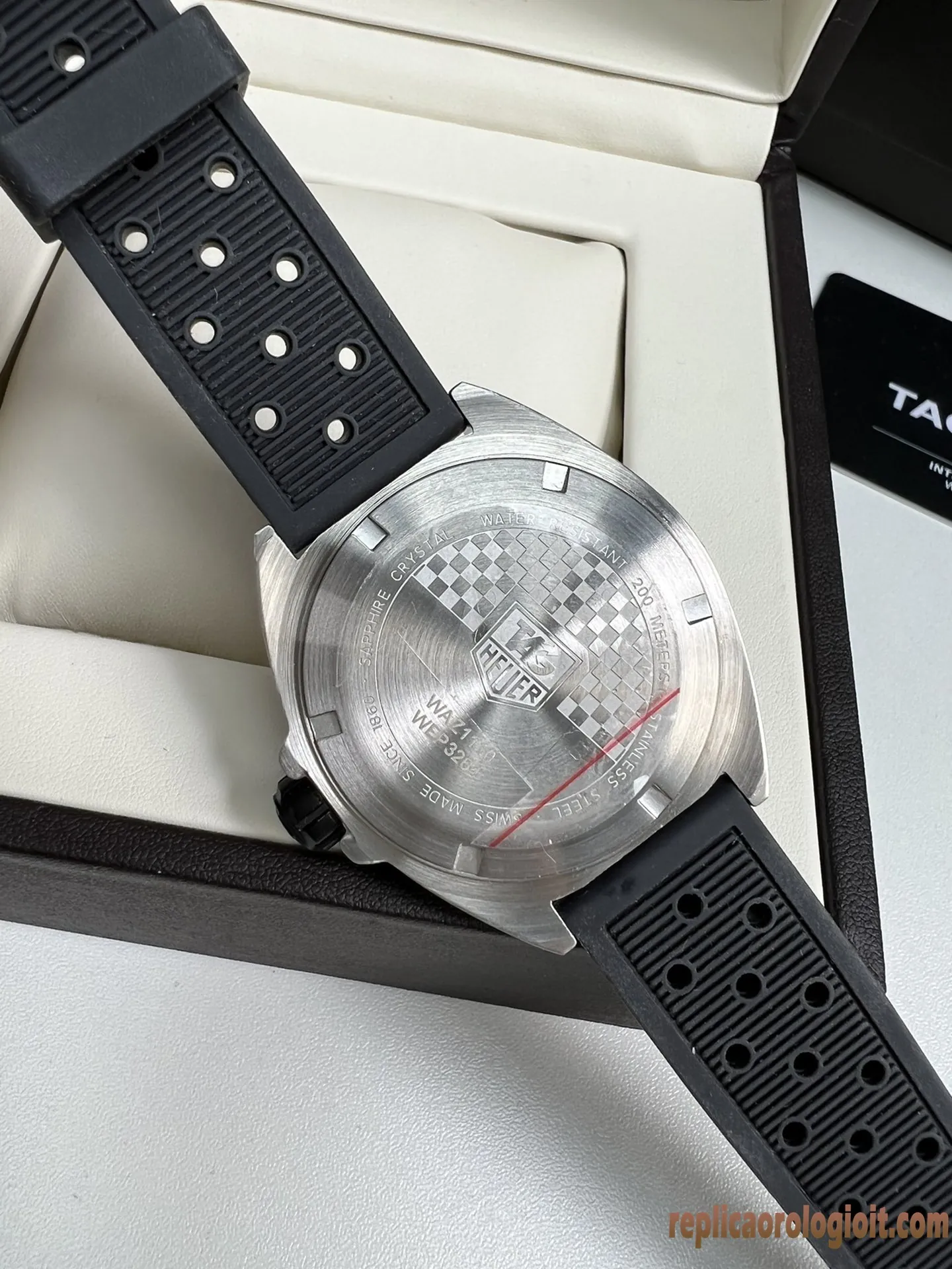 Tag Heuer Formula 1 Nero Lunetta Gialla Orologi Replica Cinturino in Gomma Uomo Movimento Automatico Orologio Clone 1:1 - immagine 6
