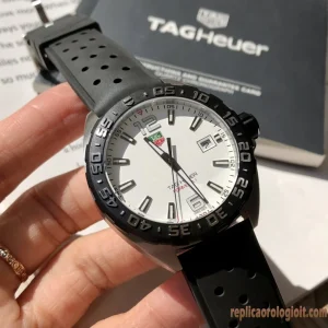 Tag Heuer Formula 1 White Dial Orologi Replica Cinturino in Gomma Uomo Movimento Automatico Orologio Clone 1:1