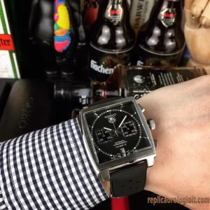 Tag Heuer Monaco Nero Orologi Replica Cinturino in Gomma Uomo Movimento Automatico Orologio Clone 1:1